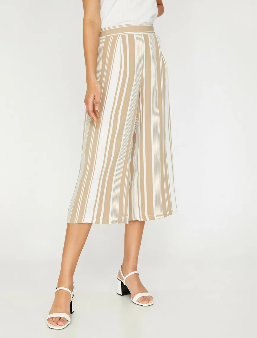 16341 Beige Striped Culotte Trousers