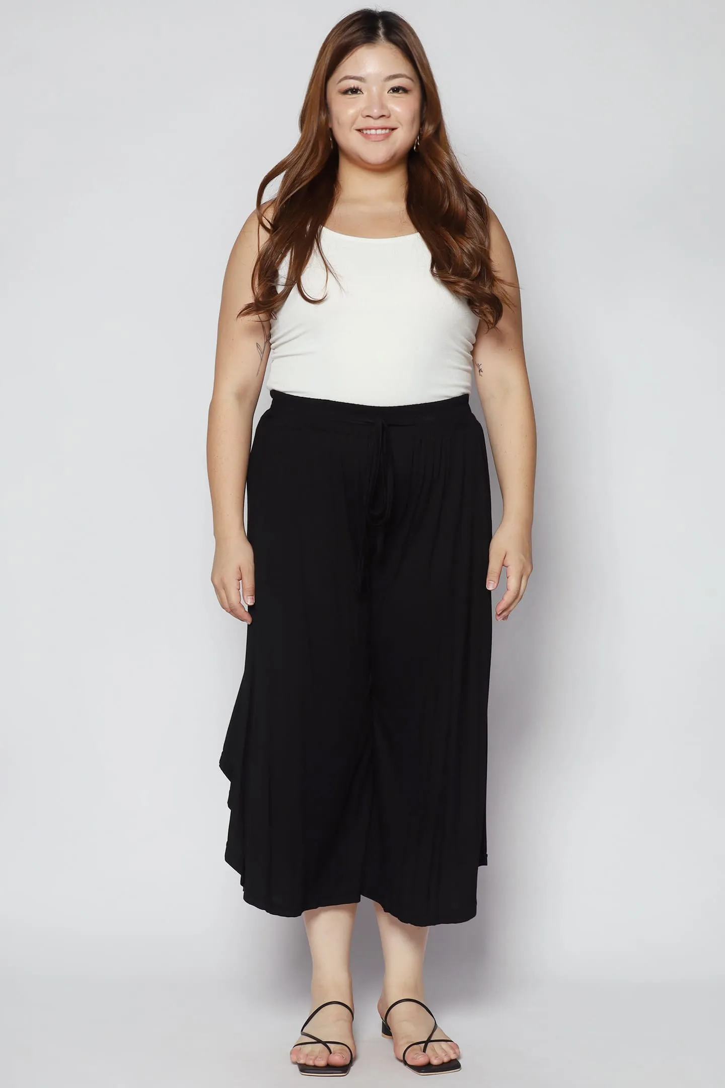 Backorders Jannie Culottes in Black