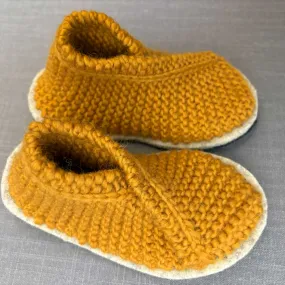 Children's Crossover Slipper Knit Kit in Pure Wool