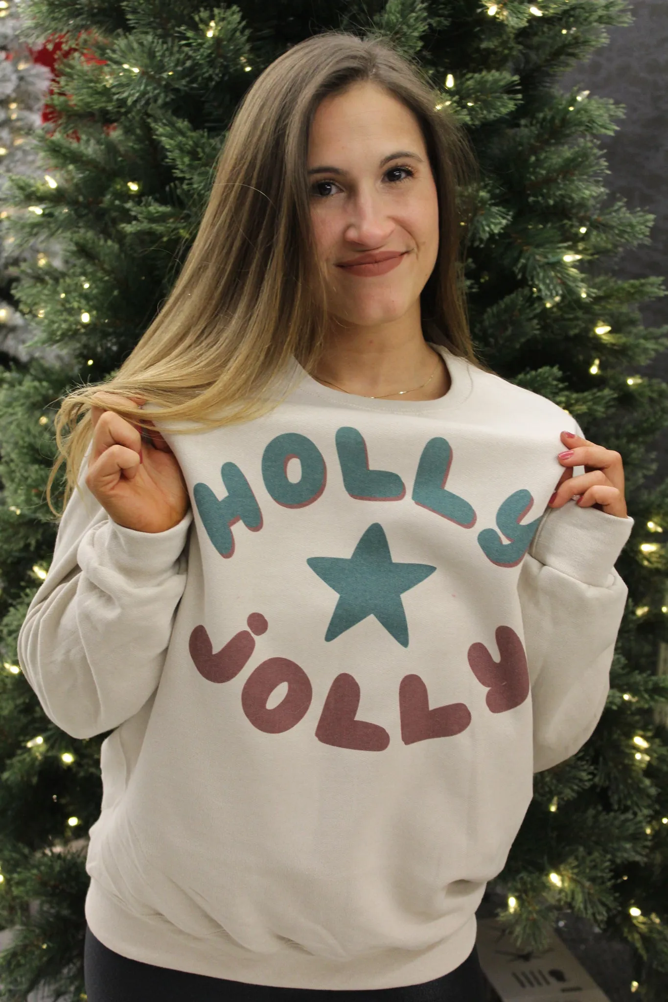 Holly Jolly Star Graphic Sweatshirt