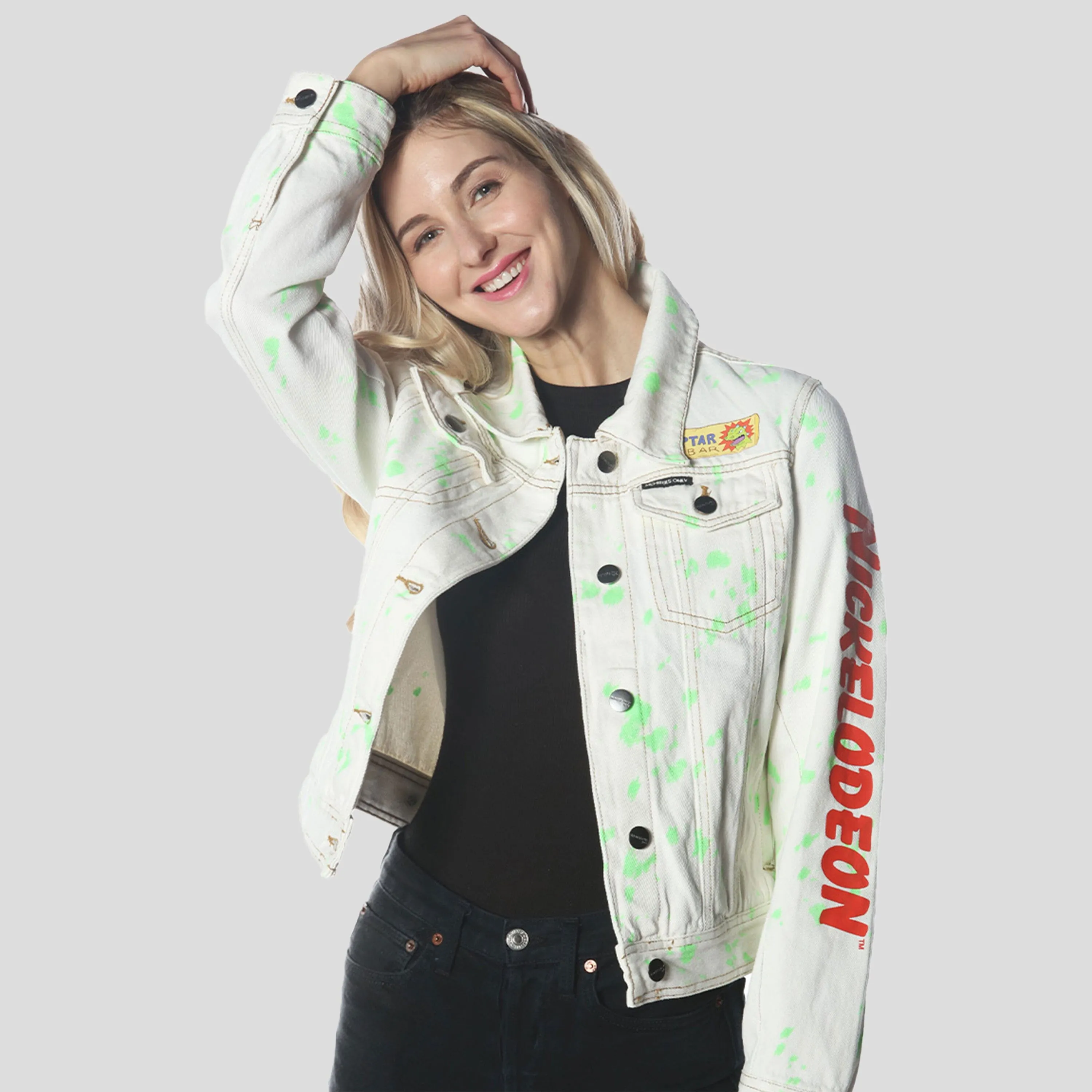 Members Only Women's White Denim Nickelodeon Trucker With Pai Jacket