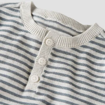 New - Little Planet by Carter's Organic Baby 2pc Striped Top and Bottom Set - Heather Gray 12M