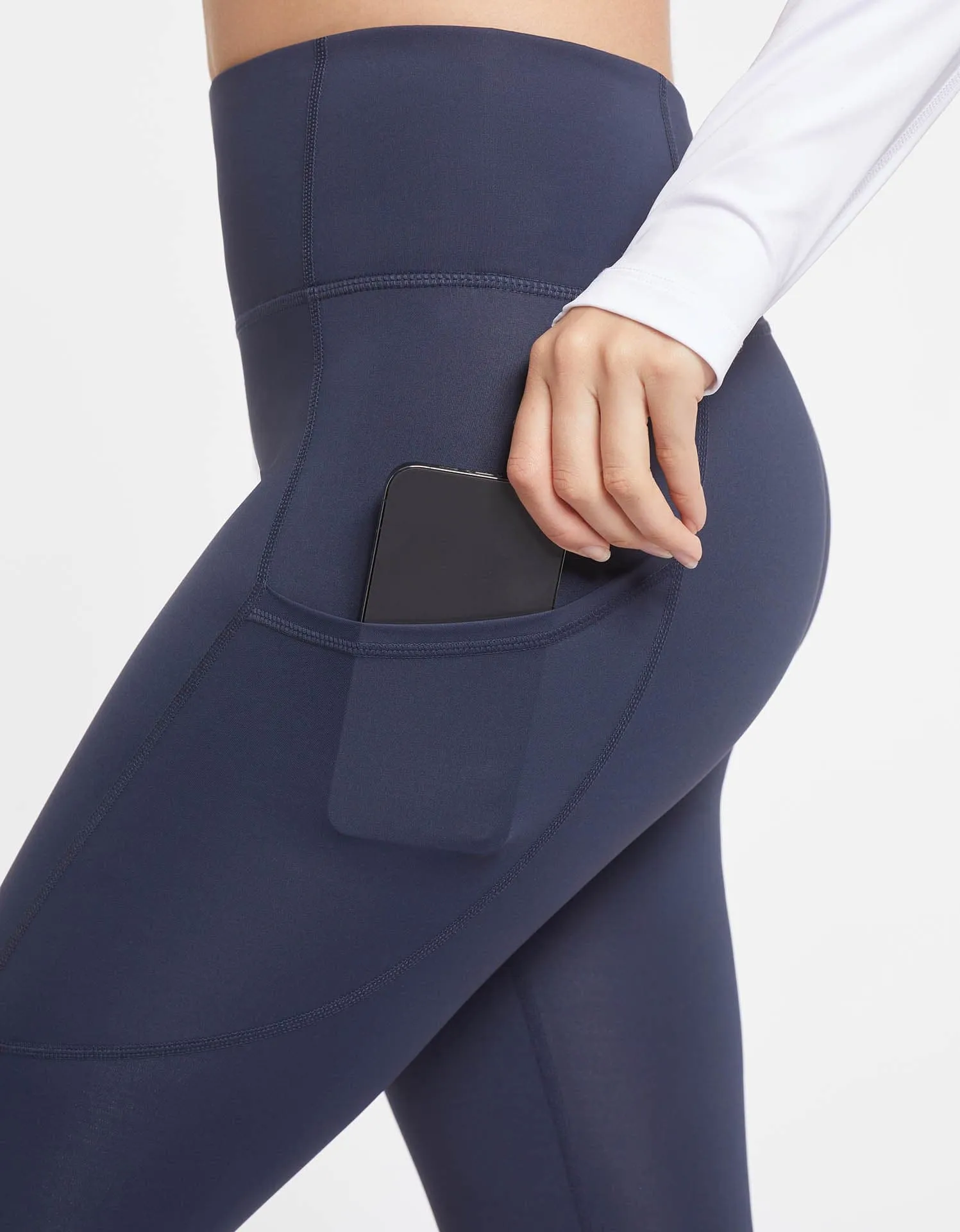 On The Move Essential Capri Leggings With Pockets UPF 50  Luxe Performance Collection