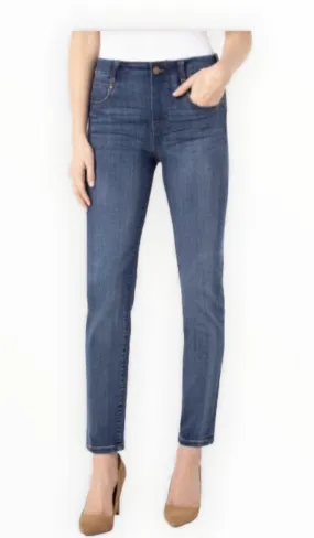 SLIM PULL ON MID RISE LIGHT WASH GLIDER JEANS