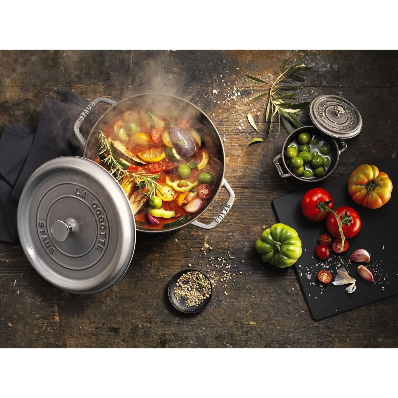 Staub 7 QT Cocotte - Graphite