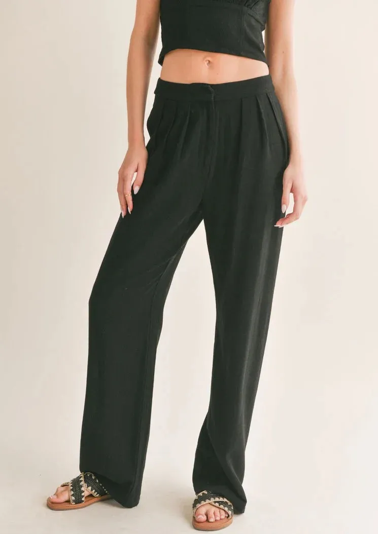 The At Ease Linen Blend Pleated Trouser