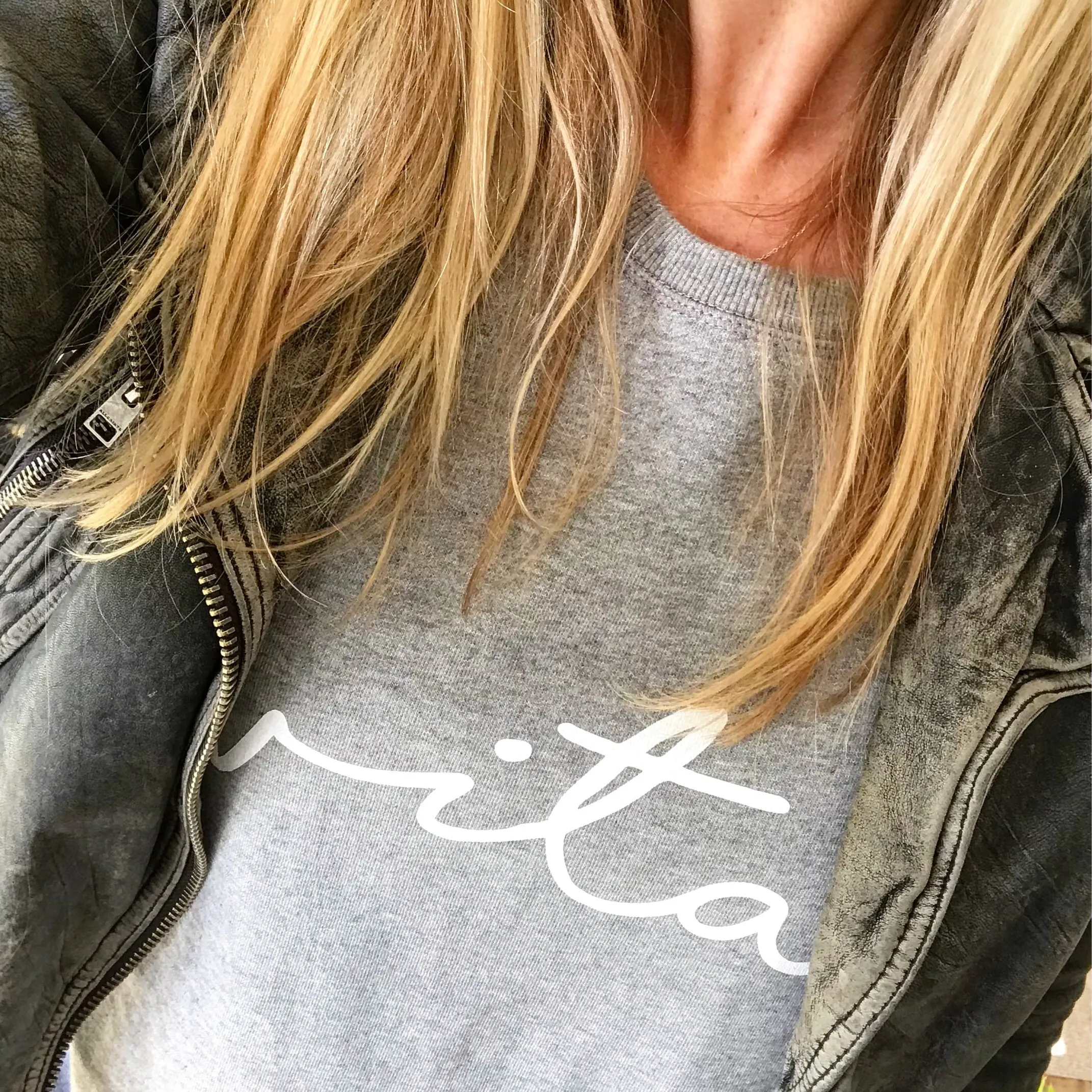 Vita [life] sweatshirt