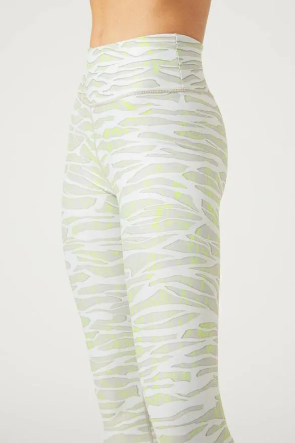 Wear It To Heart Downtown Zebra White Reversible Legging